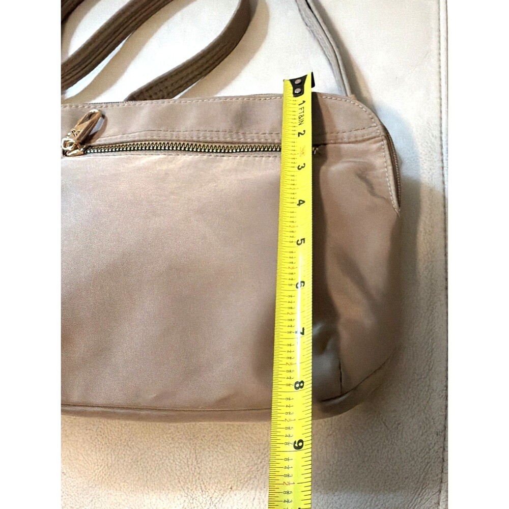 Travelon  Anti-Theft Tailored East/West Organizer Crossbody Bag  RFID Taupe - Picture 3 of 16